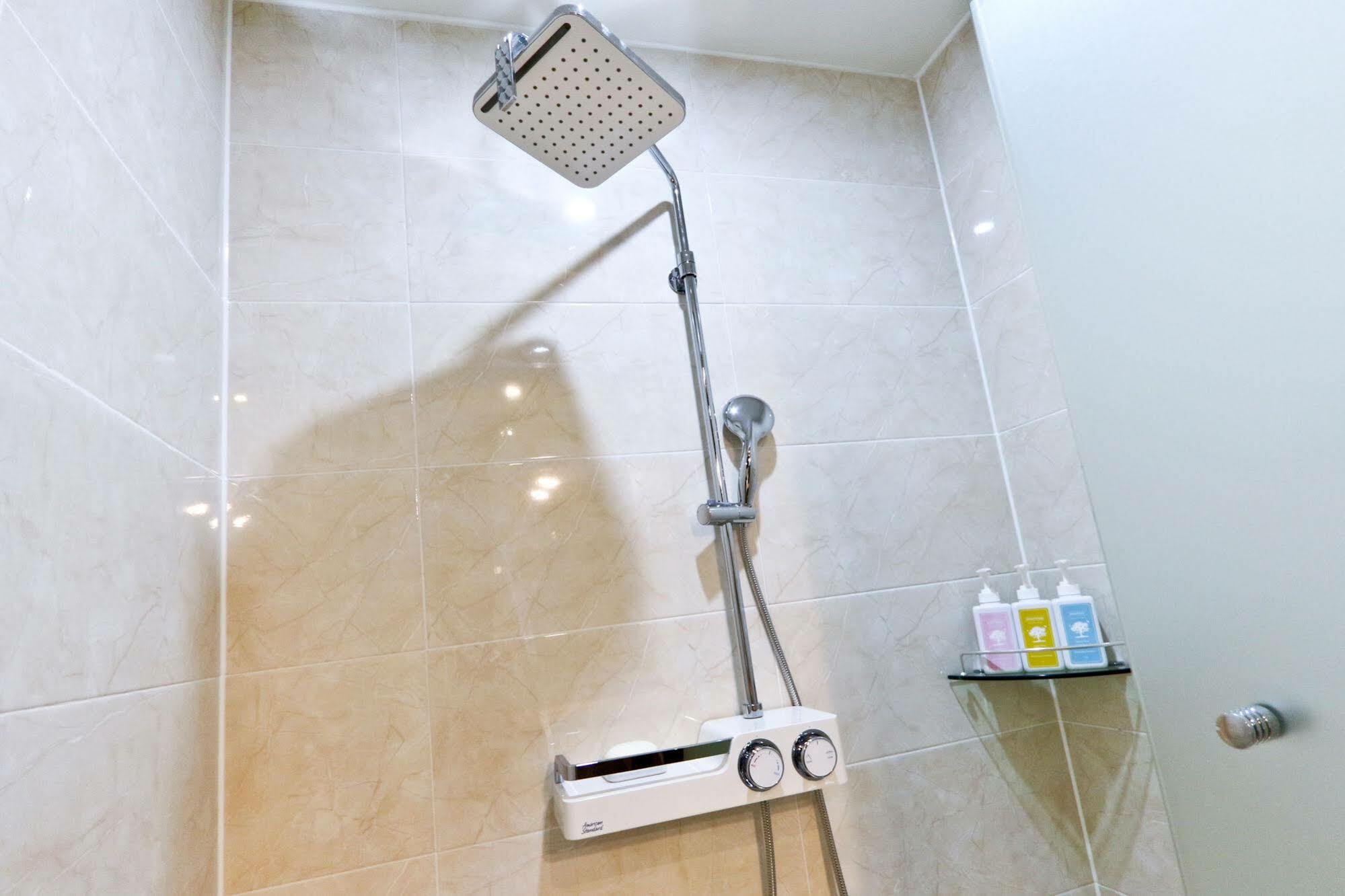 Hotel Home Пусан Екстериор снимка